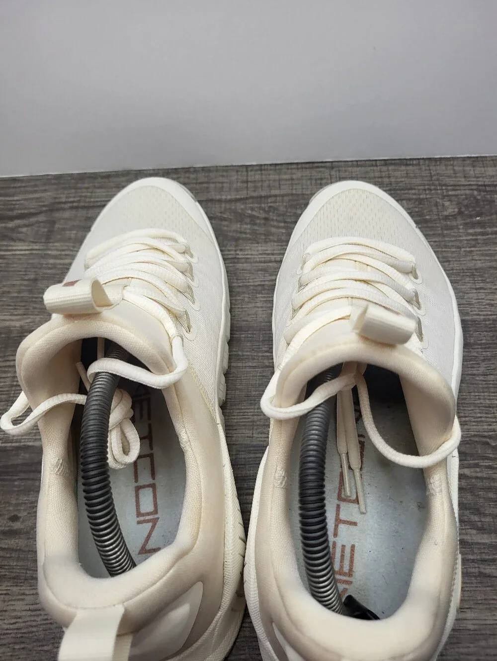 Nike Free Metcon 6 SE Pale Ivory Sneaker Women's Size 10 Training Shoes Sneakers